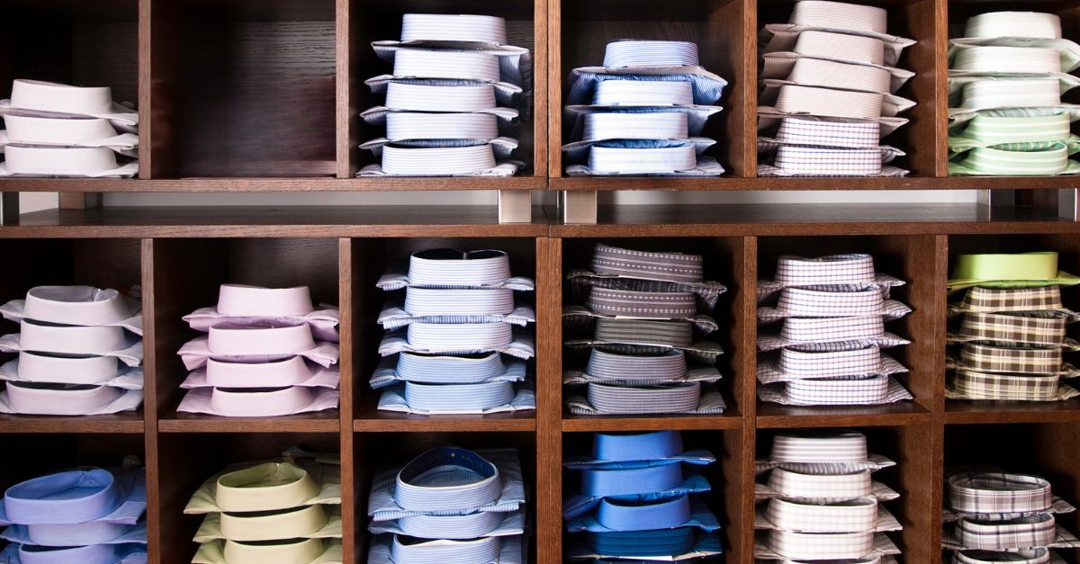 digital-skills-gap-retail-featured A visual merchandising display showing shirts stacked on shelves.